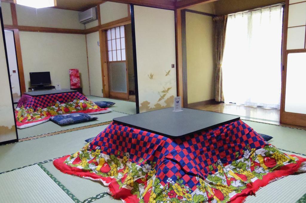 Zero-Project Japan Guesthouse Yamanakako Værelse billede